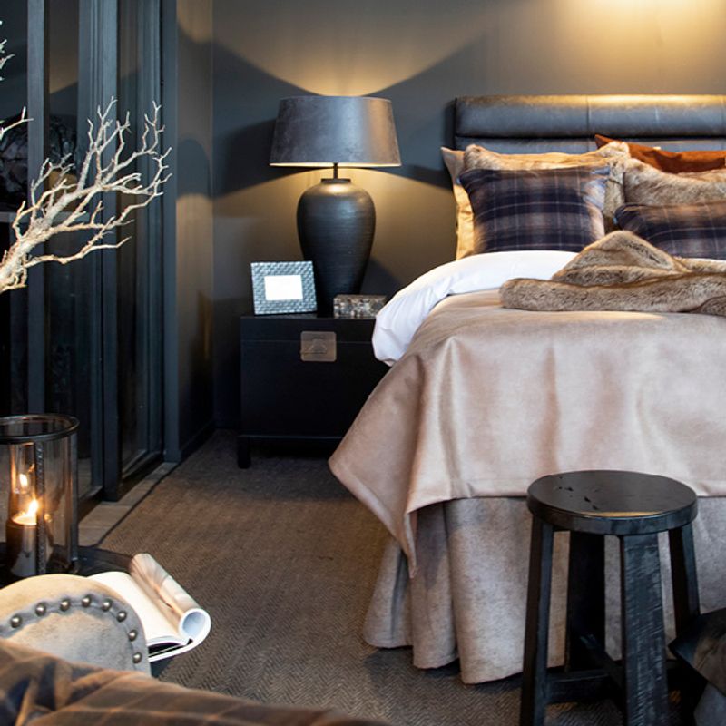 Lisbon sengegavl i skinn | Artwood