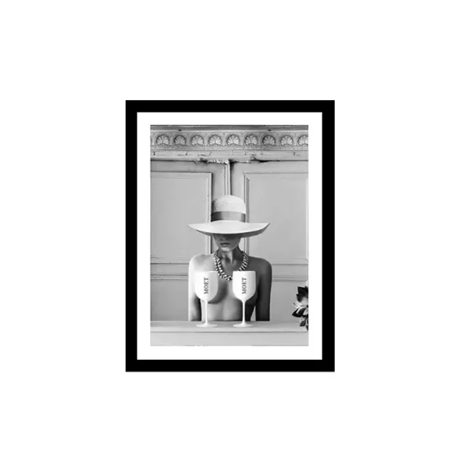 Hovedbilde two glasses of Moët – ...