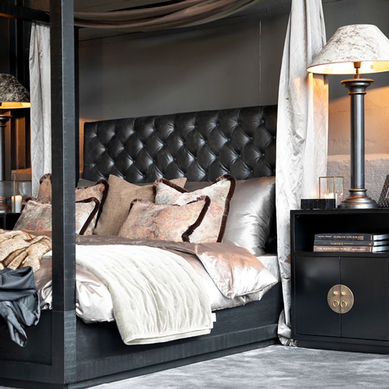 Vienna sengegavl i skinn | Artwood