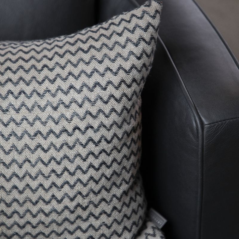 Joan svingstol – skinn | Artwood